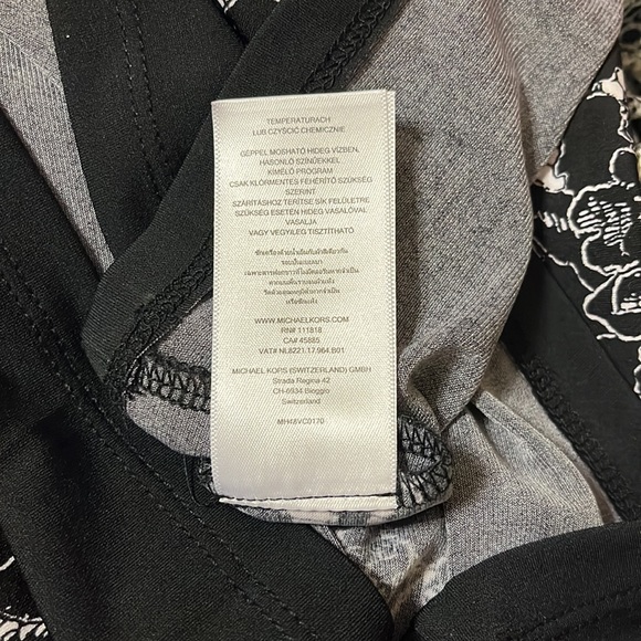 Michael Kors $99 long sleeve dress size XL - Picture 7 of 7